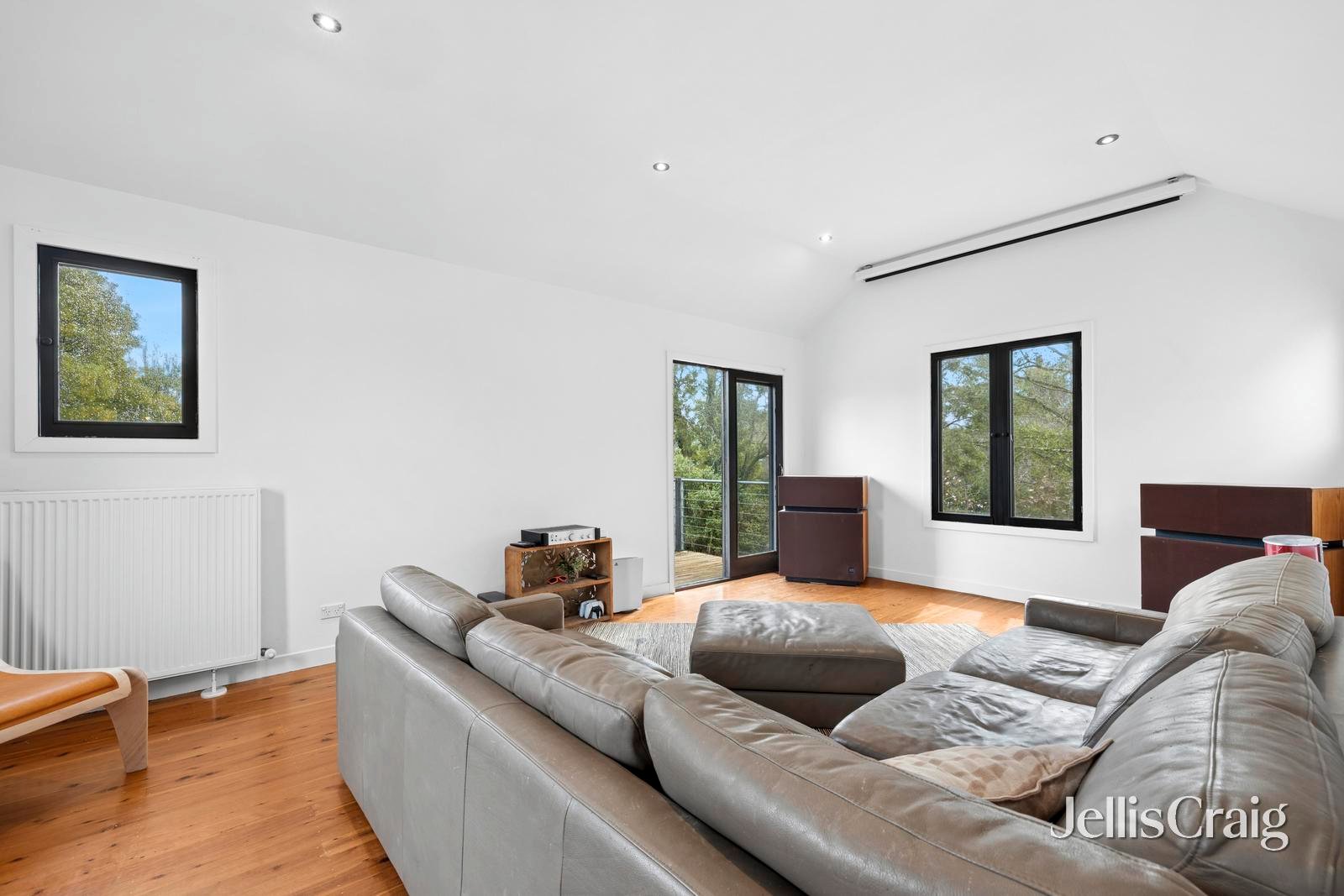 52 Millar Street, Daylesford image 15