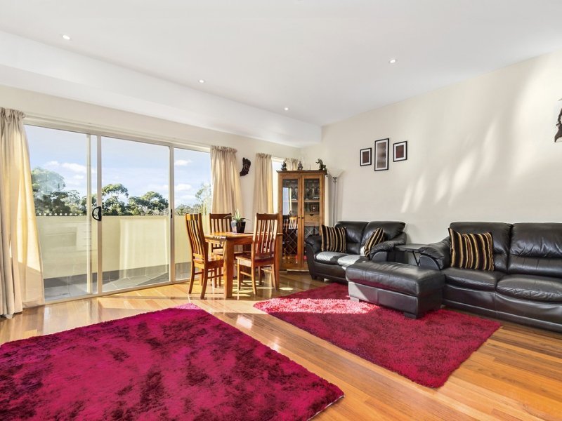 5/2 Minna Street, Blackburn image 3