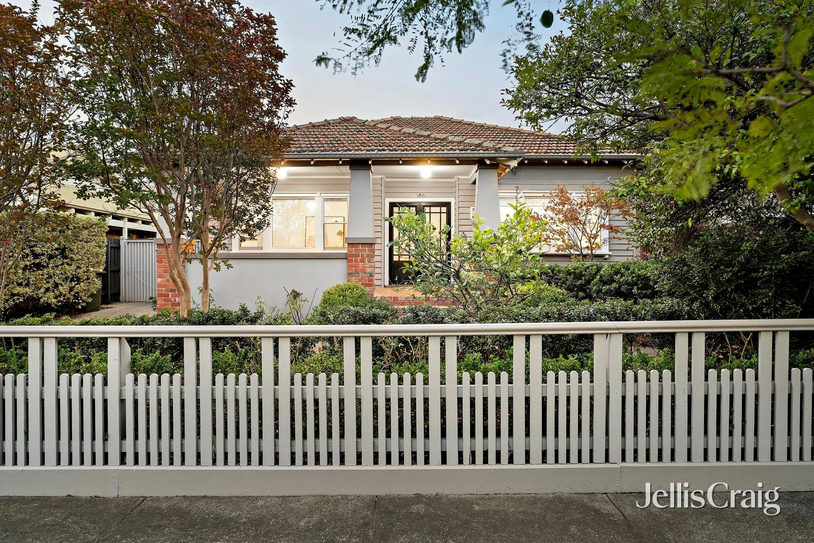 52 Monash Street, Ascot&nbsp;Vale image 1