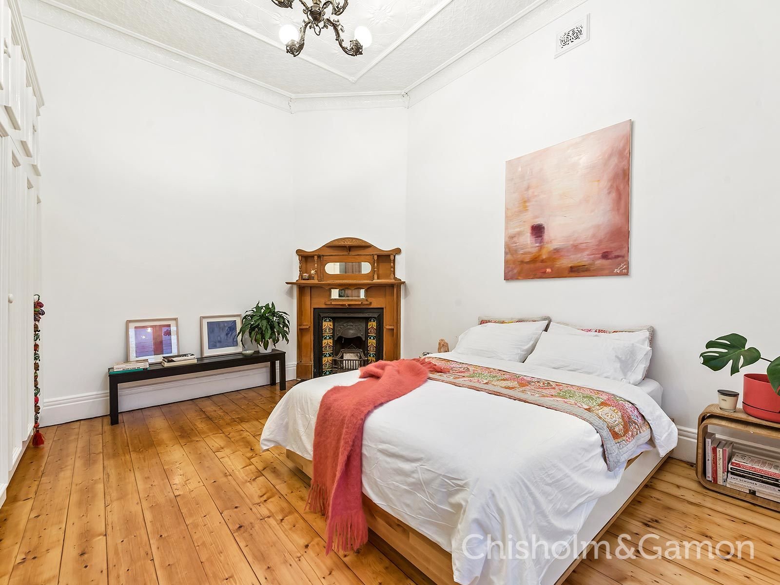 52 Ormond Road, Elwood image 12