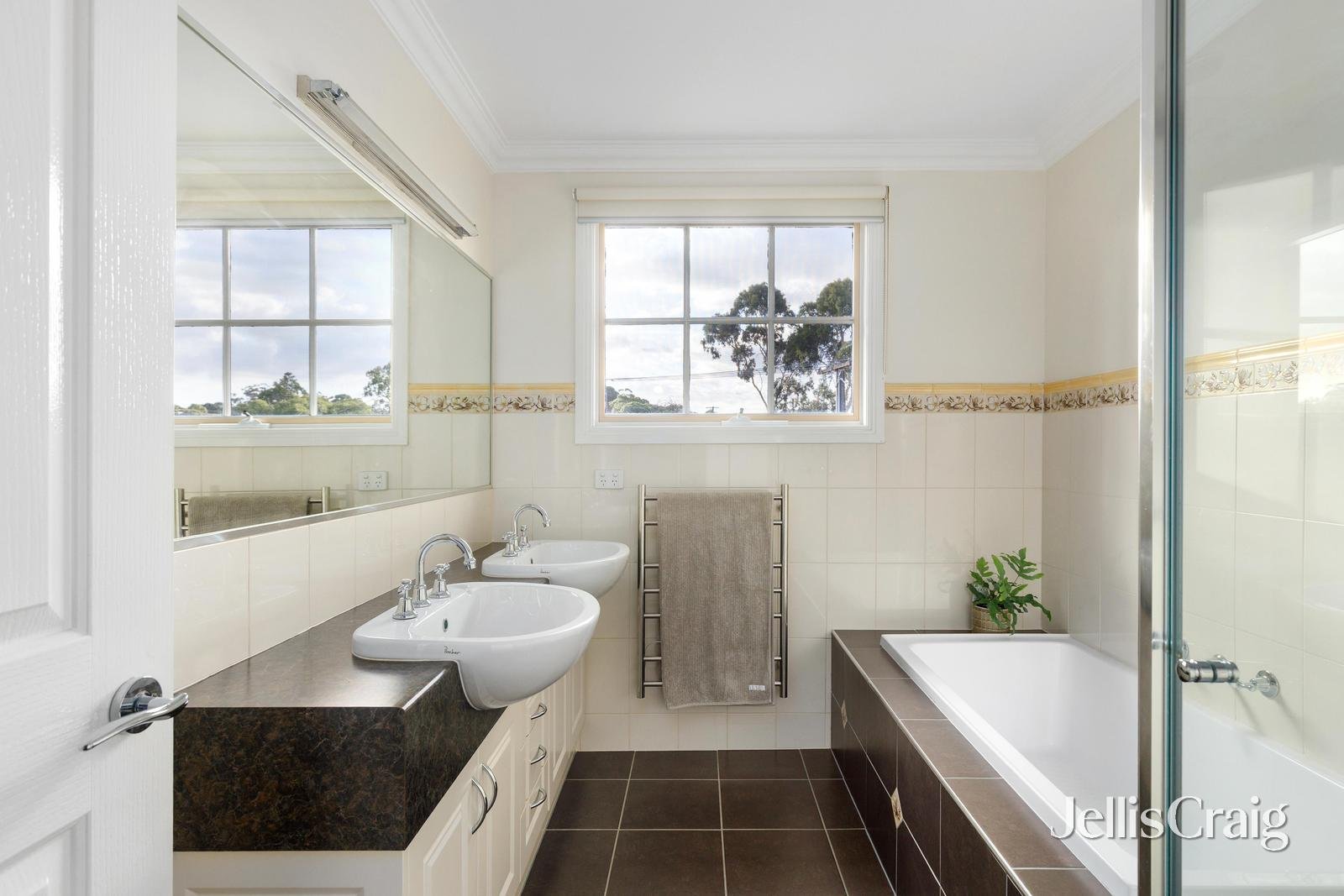 52 Oronsay Crescent, Diamond&nbsp;Creek image 9