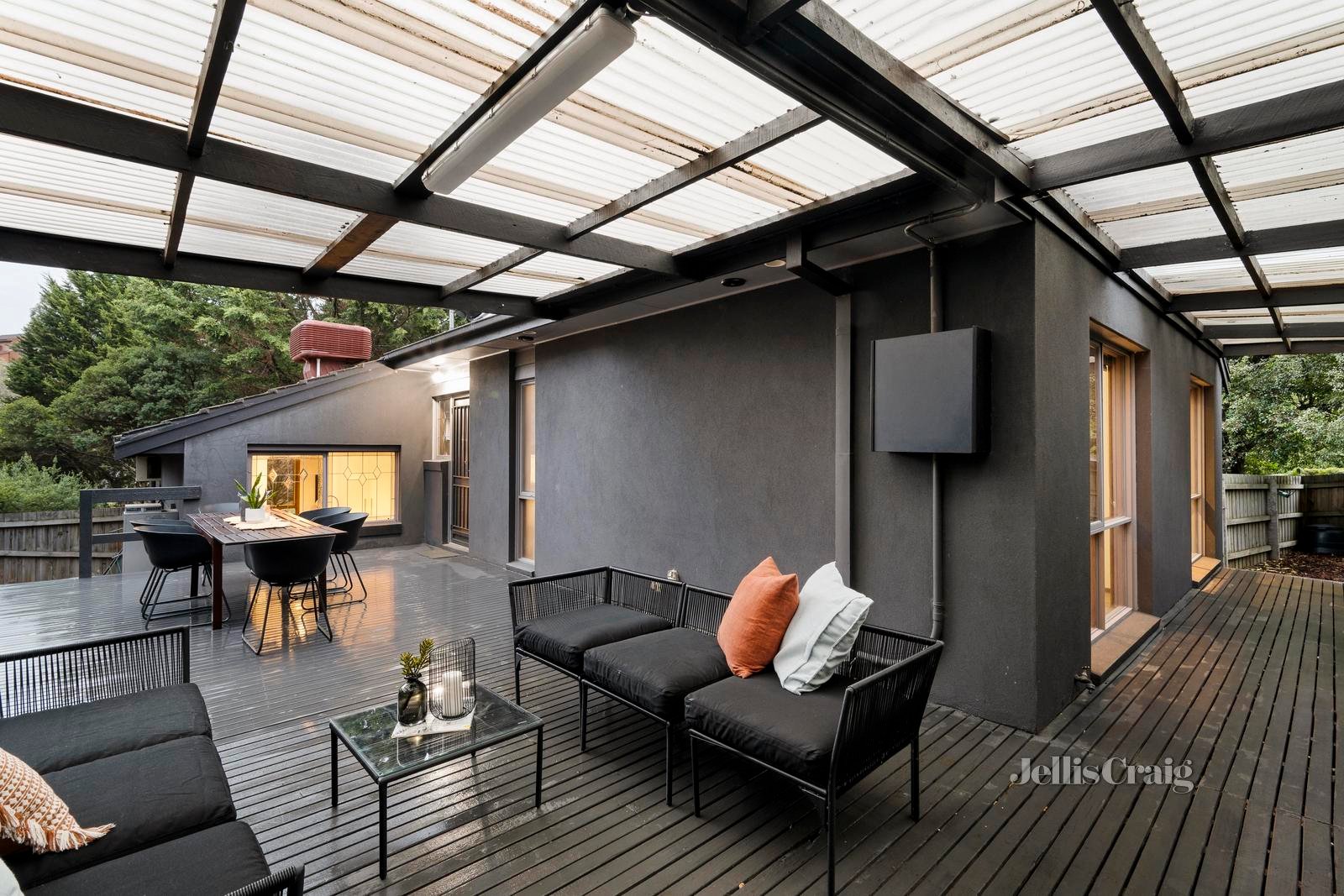 52 Parry Road, Eltham North image 13