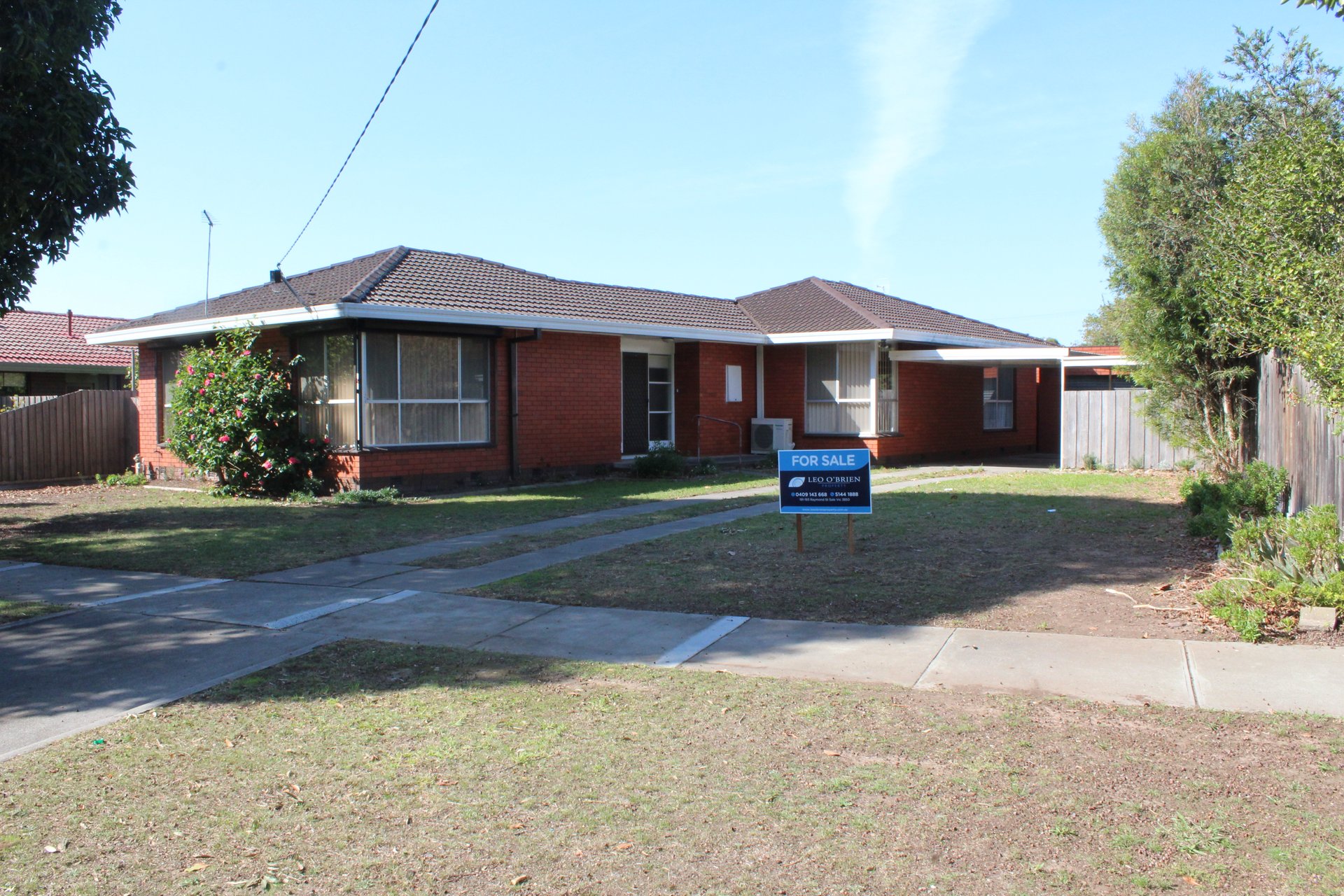 52 Patten Street Sale - Image 1