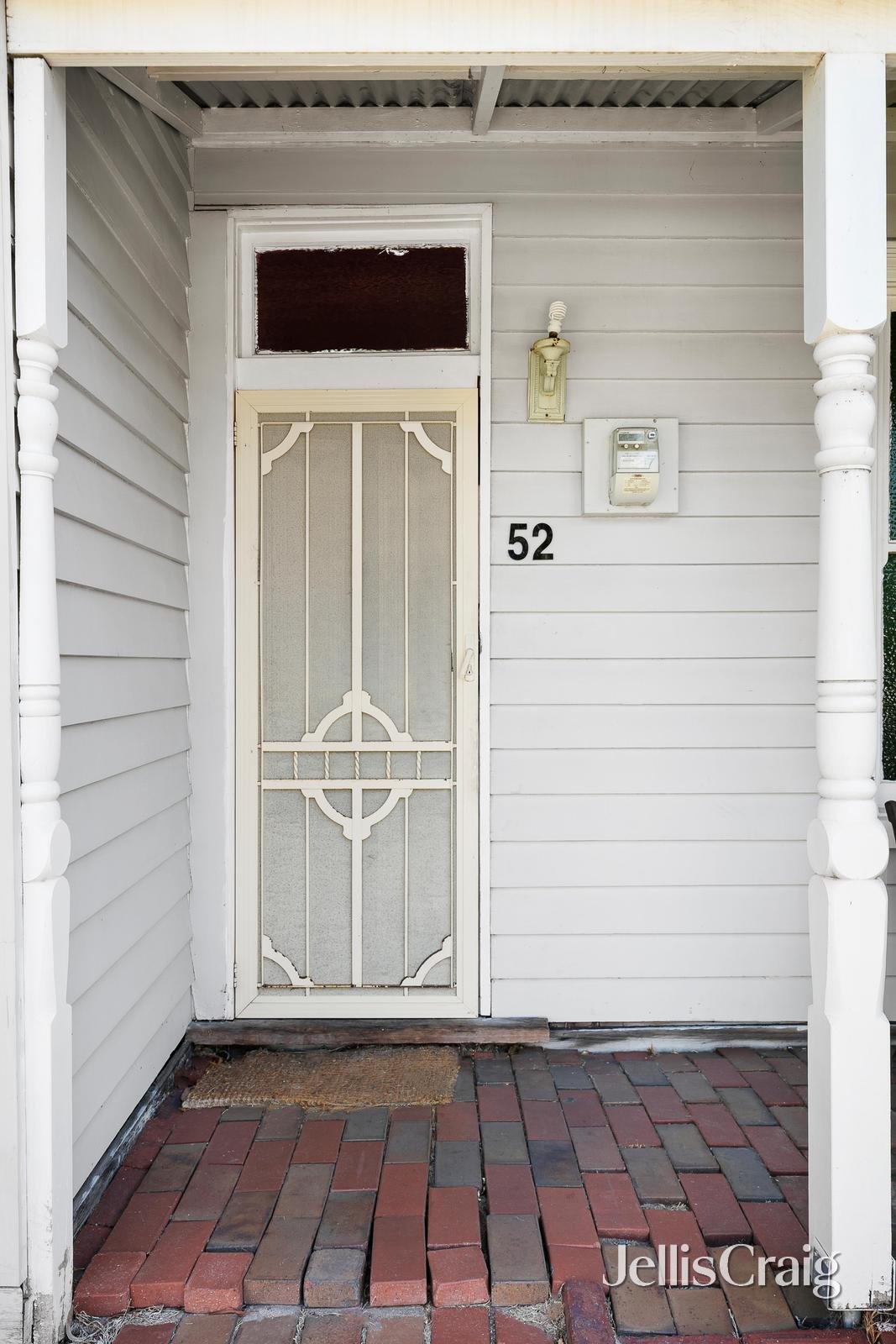 52 Railway Crescent, Williamstown image 2