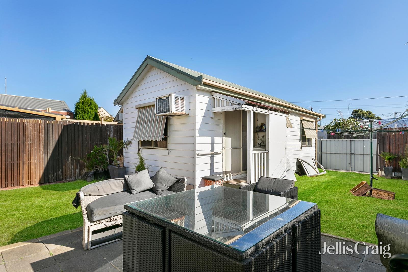 52 Railway Crescent, Williamstown image 13