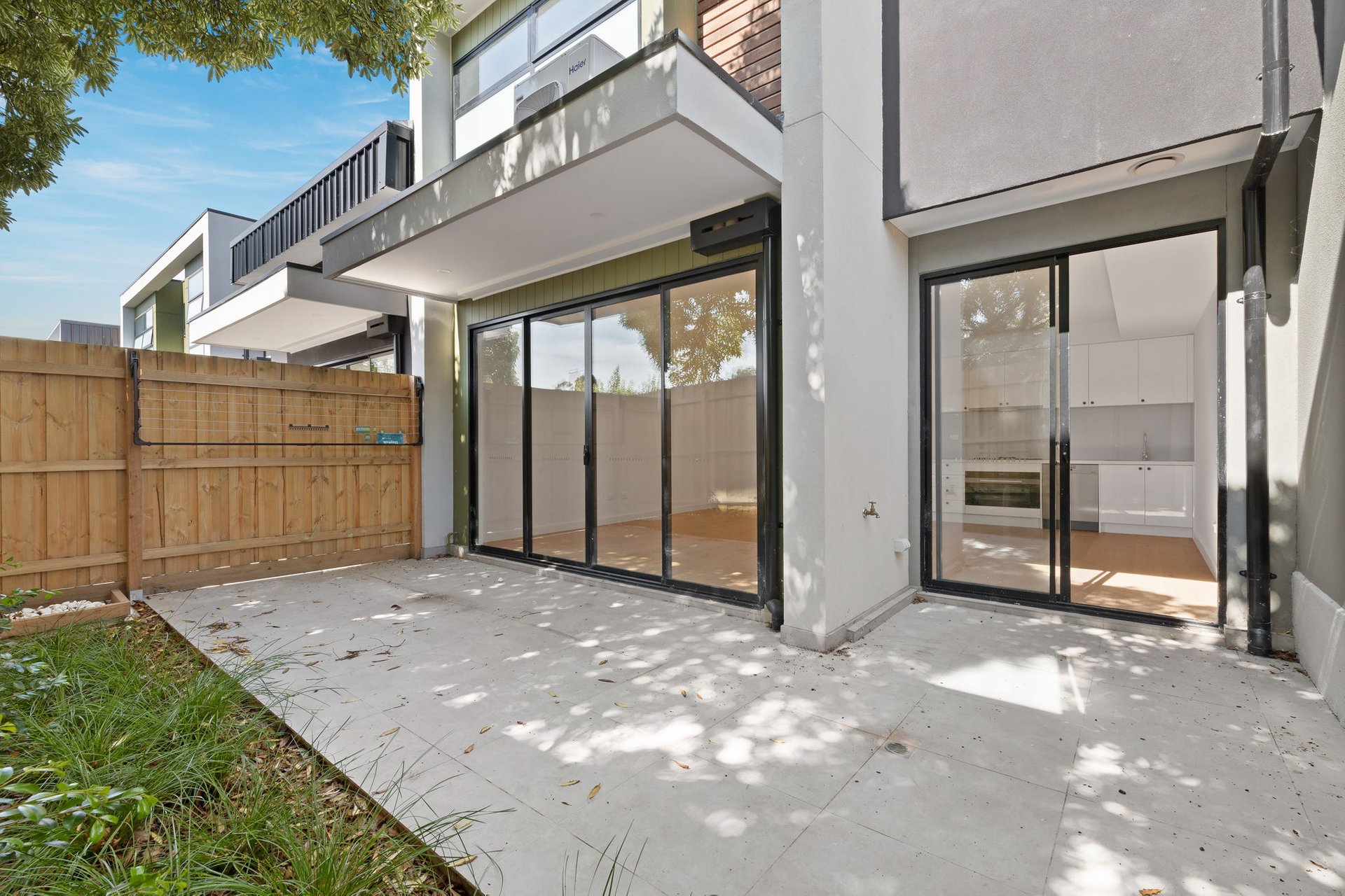 5/2 Saxon Street, Doncaster image 8