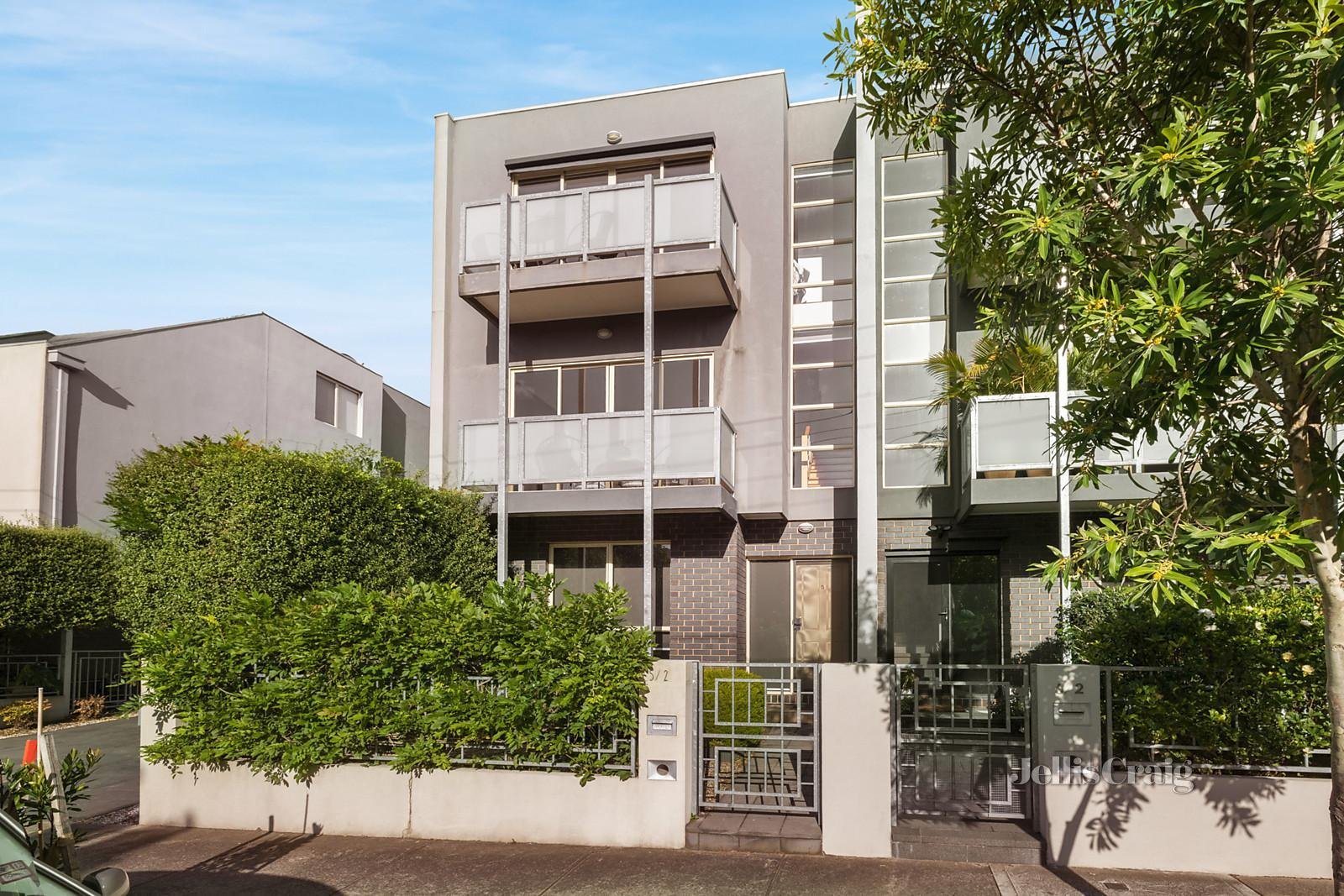 5/2 Scott Street, Essendon image 1