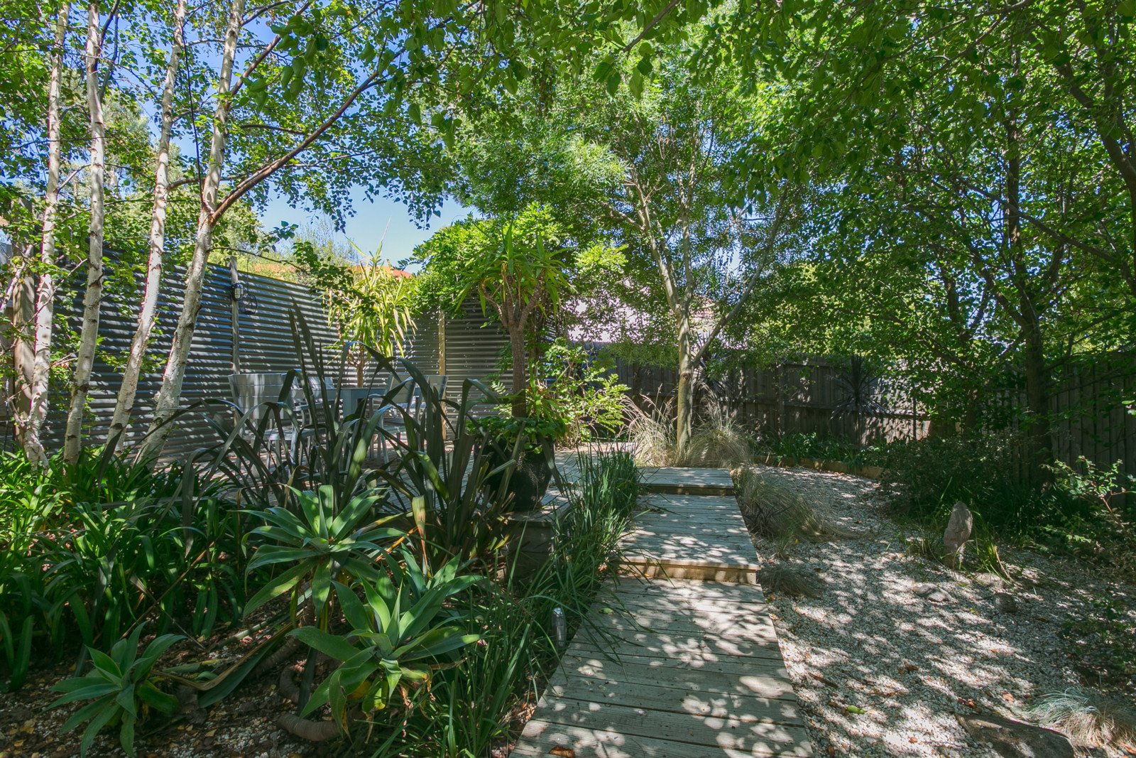 52 Seventh Avenue, Rosebud image 12