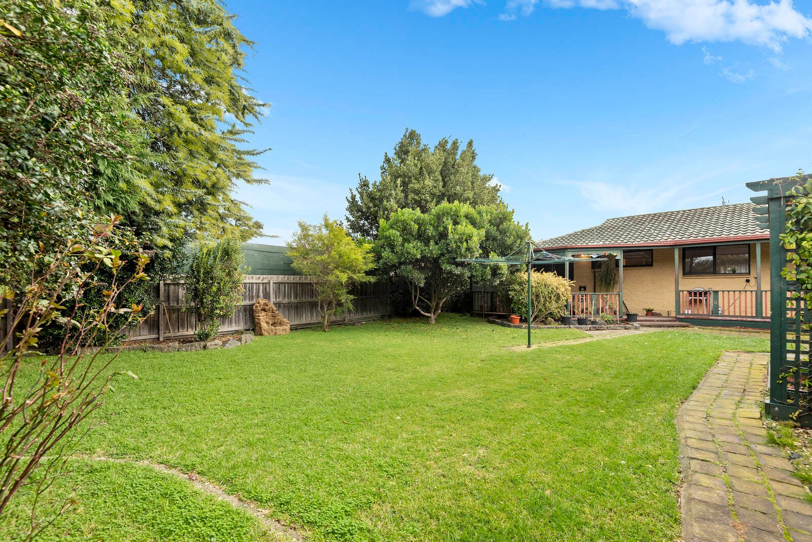 Property Gallery Thumbnail 10