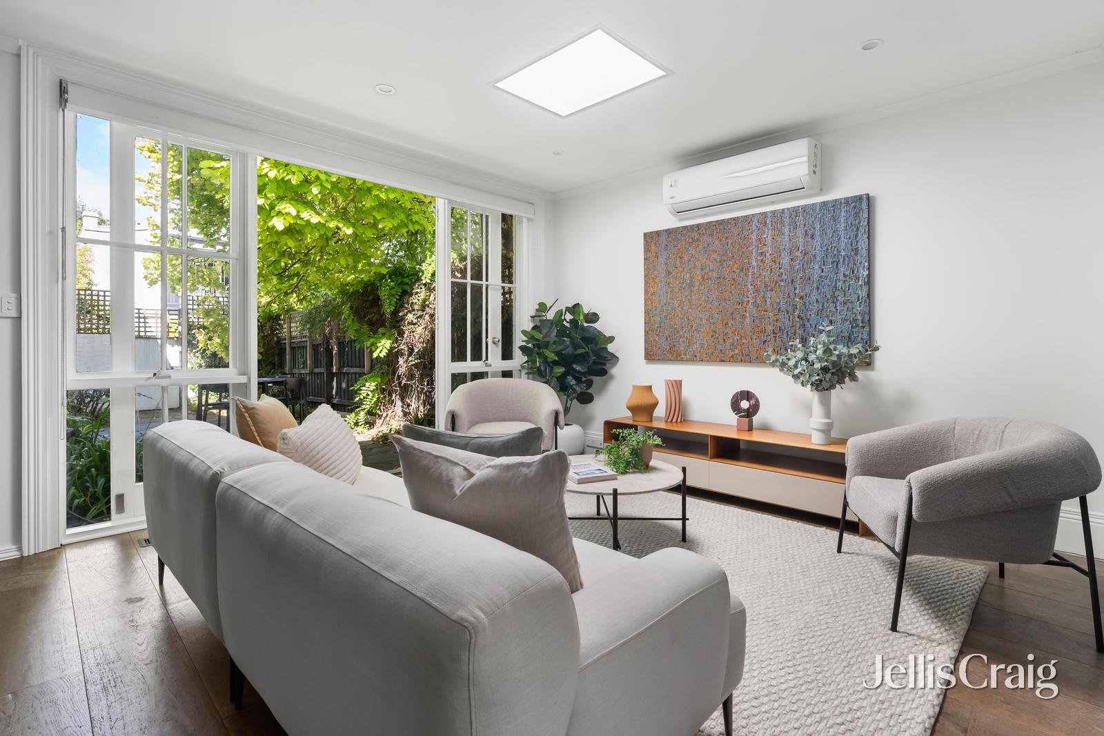 52 Simpson Street, East&nbsp;Melbourne image 2