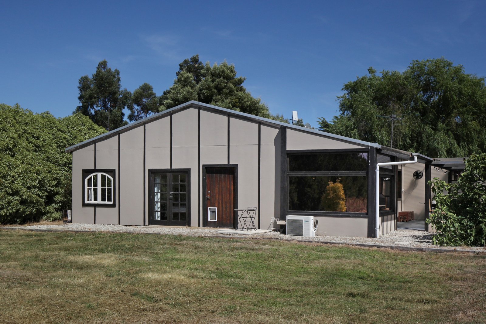 Property Gallery Thumbnail 15
