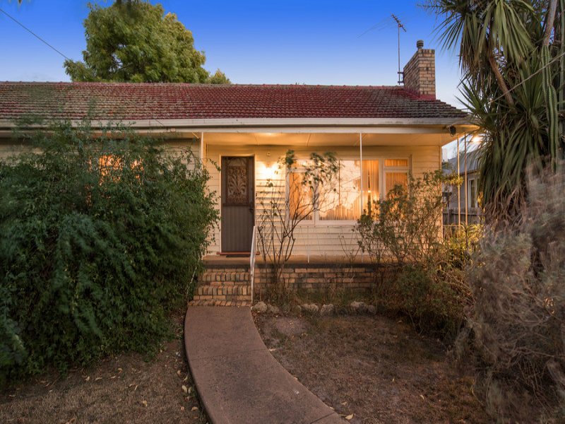 52 Tamworth Road, Kilsyth image 2