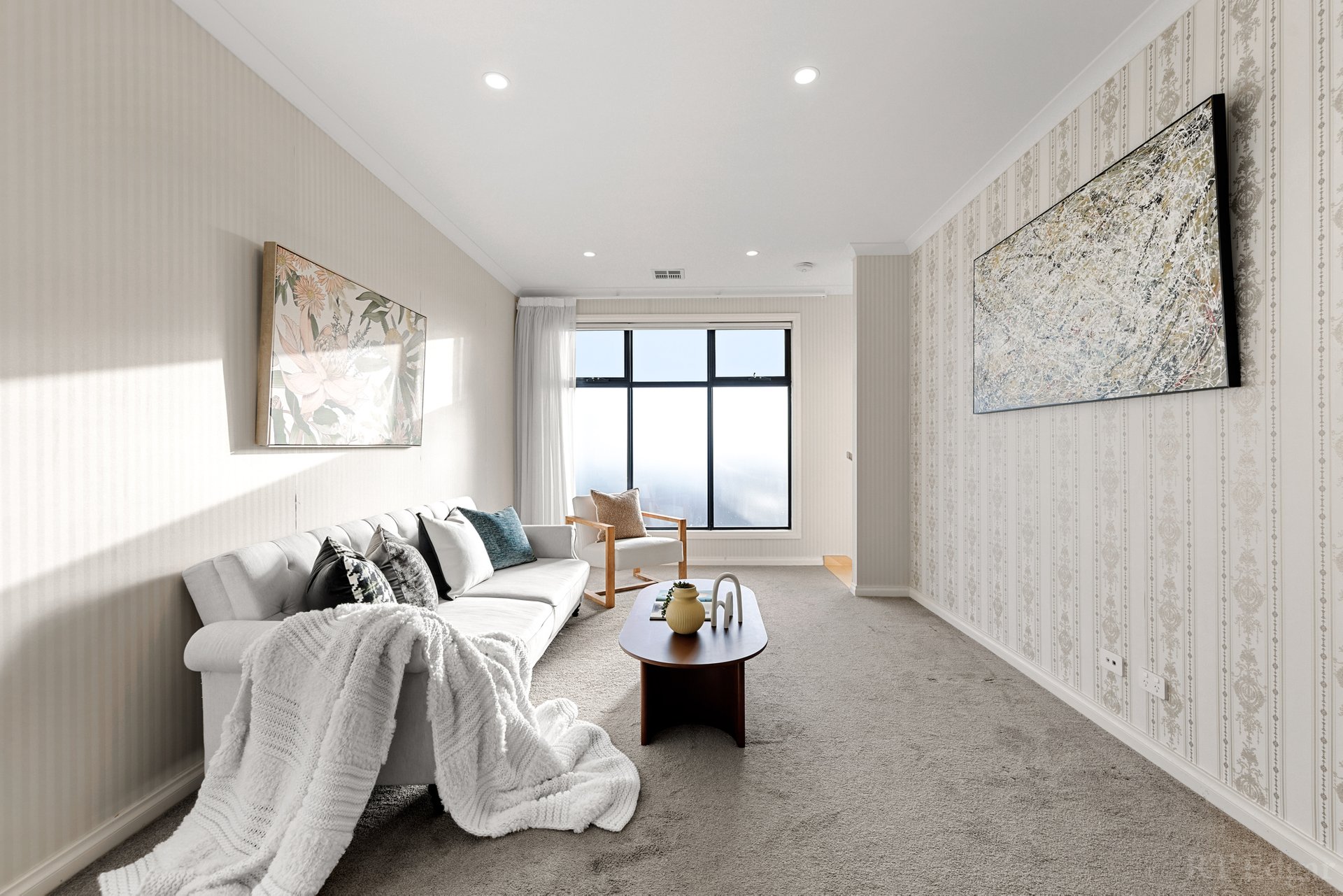 Property Gallery Thumbnail 11