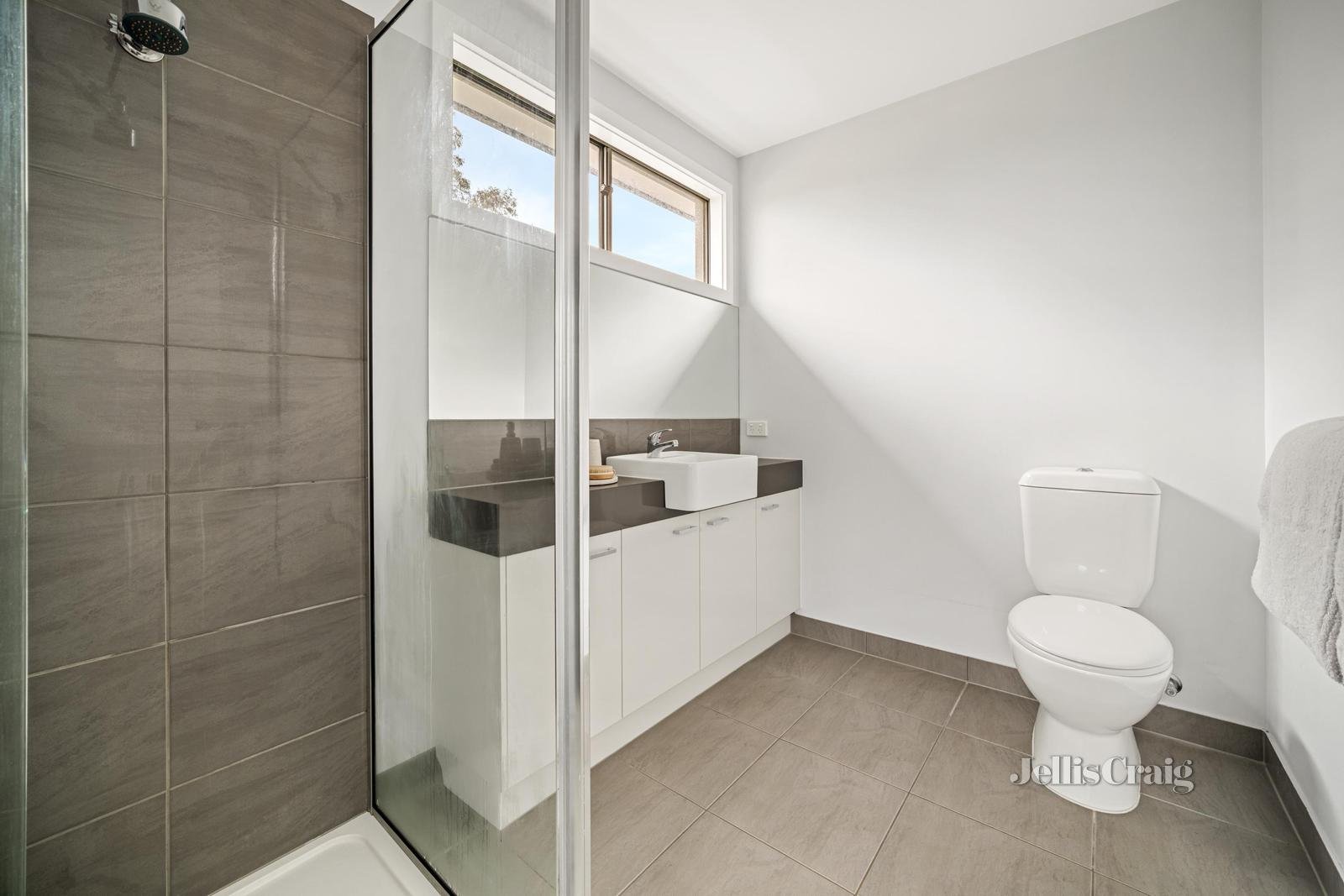 52 Tucker Boulevard, Carrum Downs image 9