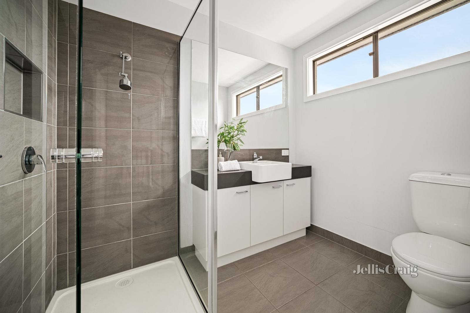 52 Tucker Boulevard, Carrum Downs image 11