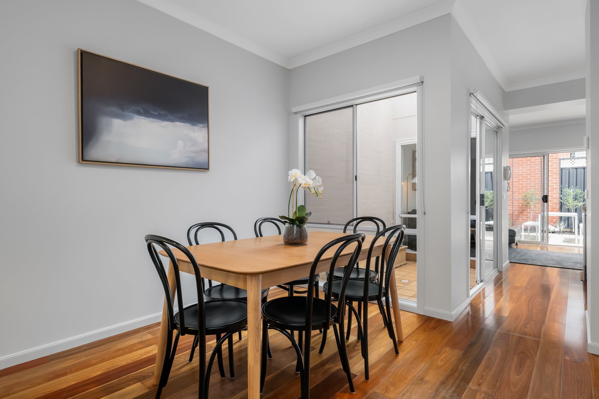 52 Wakefield Street, Kensington image 4