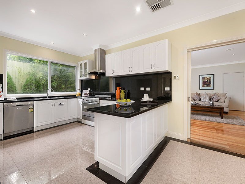 52 Warburton Road, Canterbury image 3
