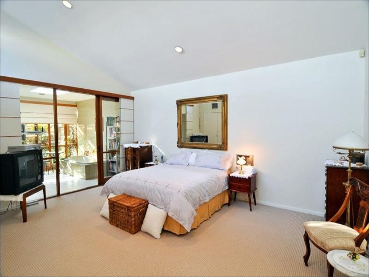 52 Winmalee Road, Balwyn image 6