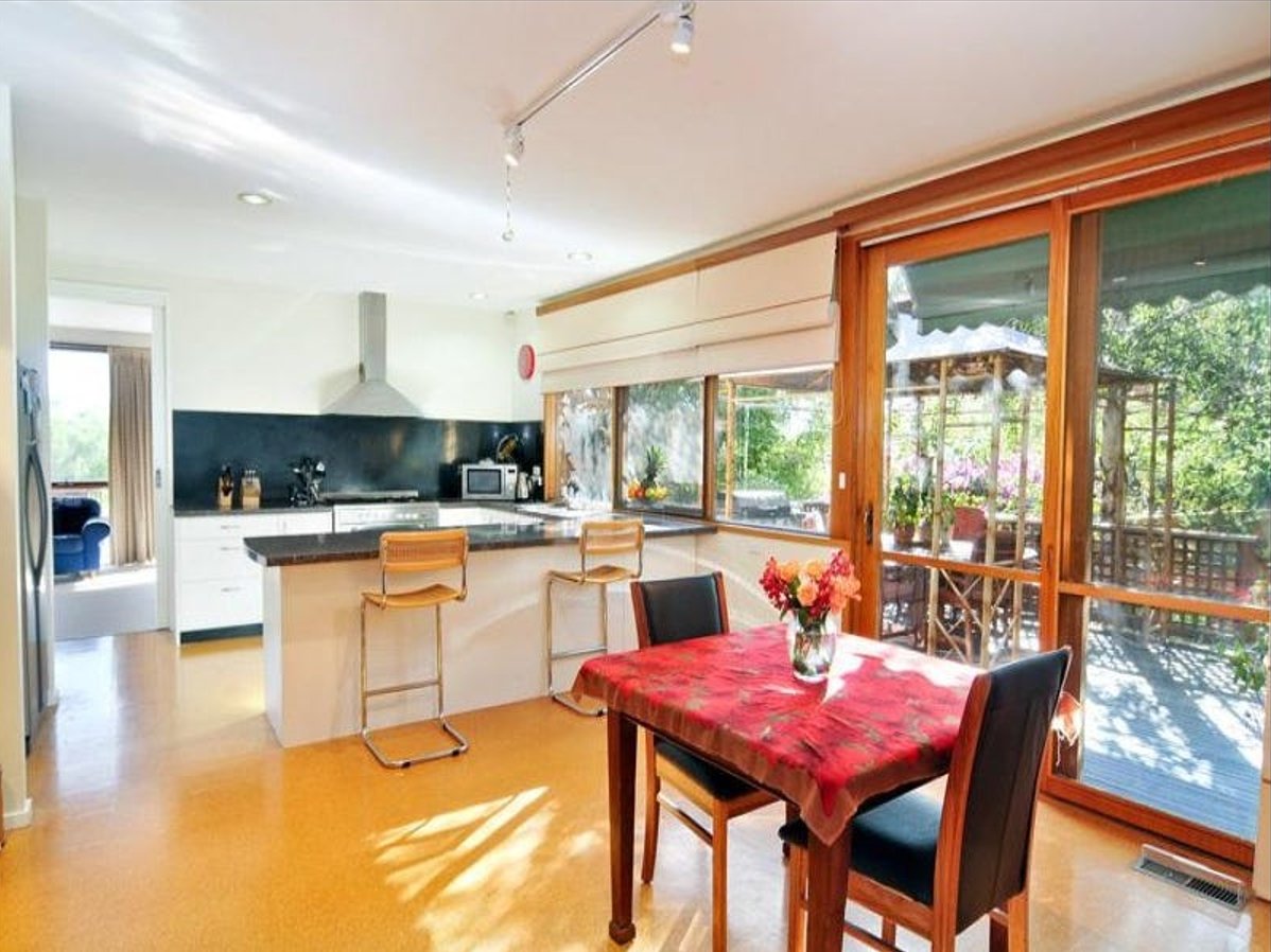 52 Winmalee Road, Balwyn image 8