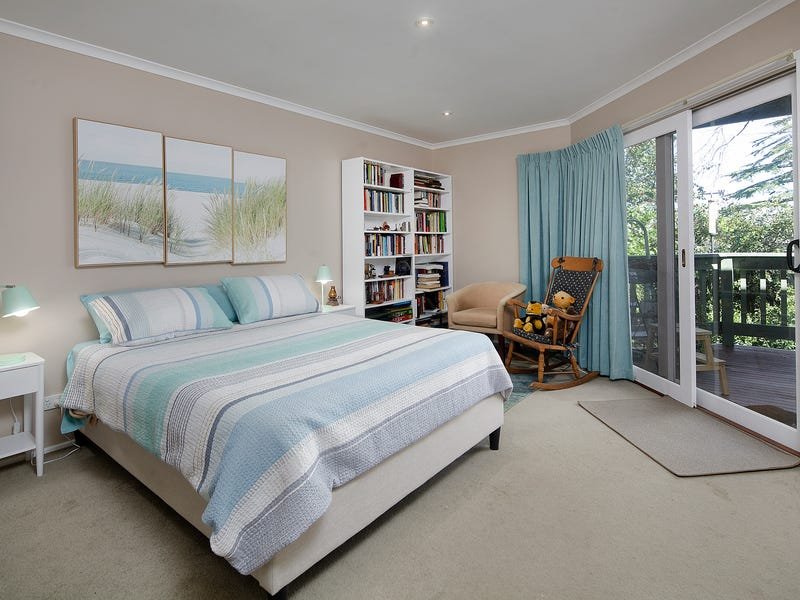 Property Gallery Thumbnail 6