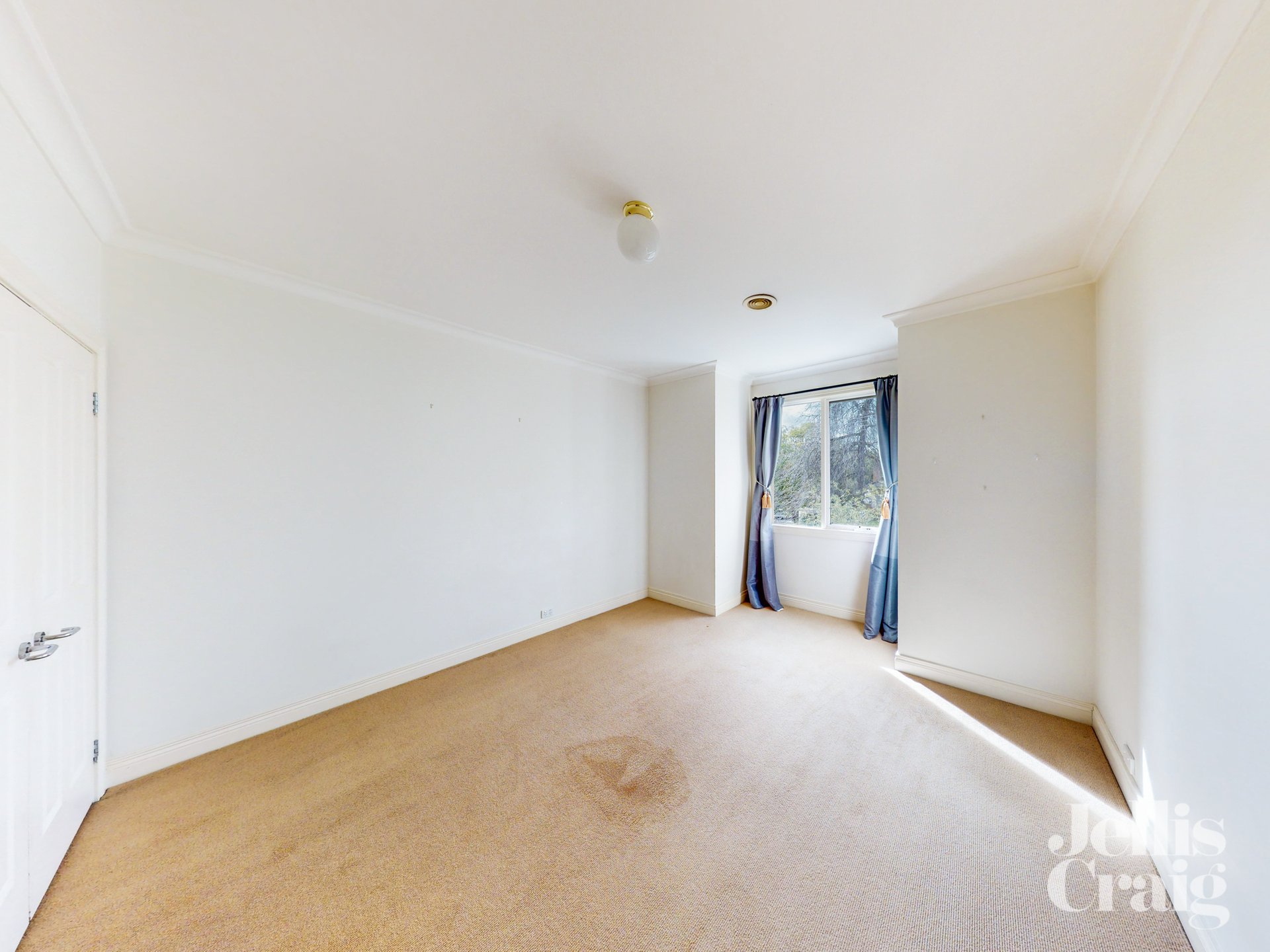 52 Yongala Street, Balwyn image 9