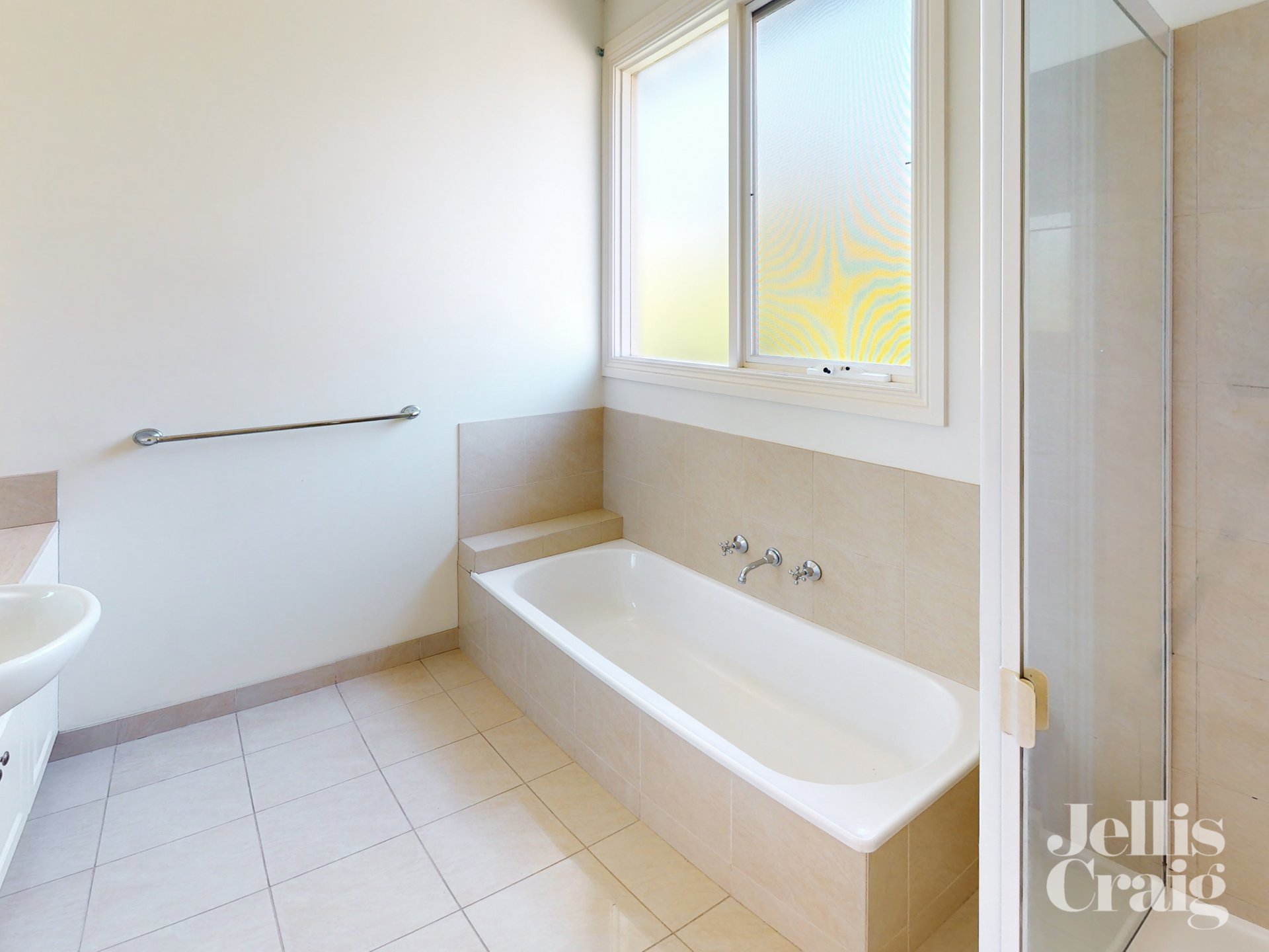 52 Yongala Street, Balwyn image 10