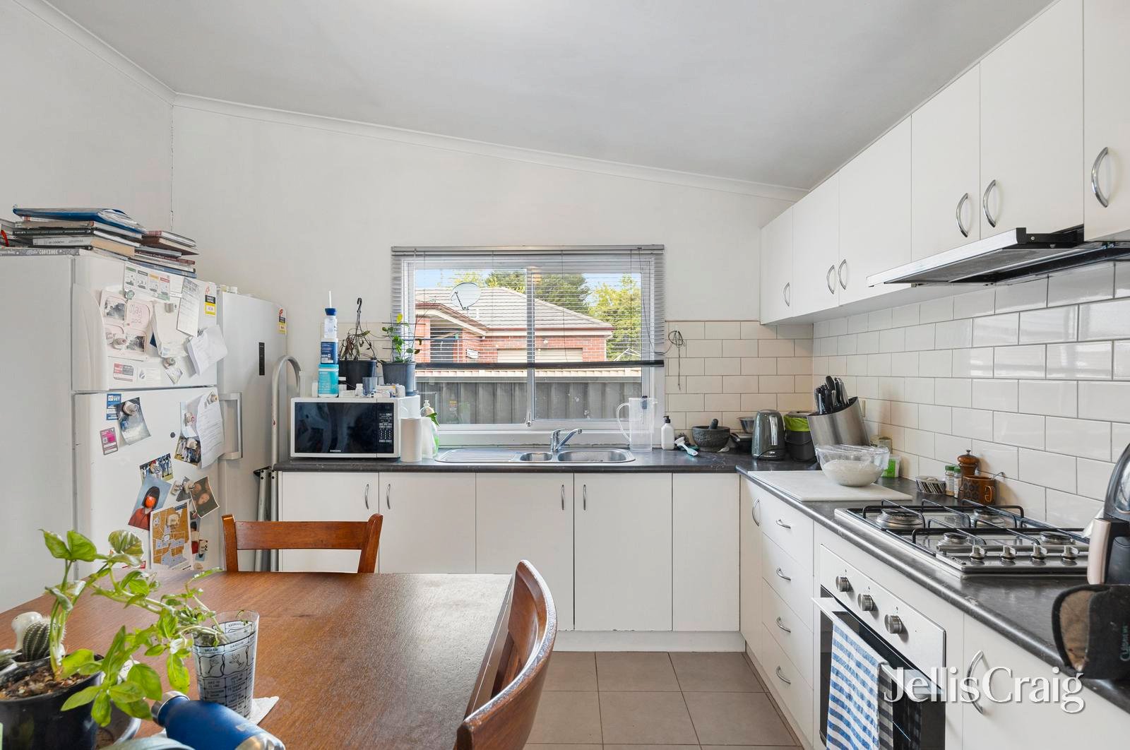 520 Ascot Street South, Redan image 3