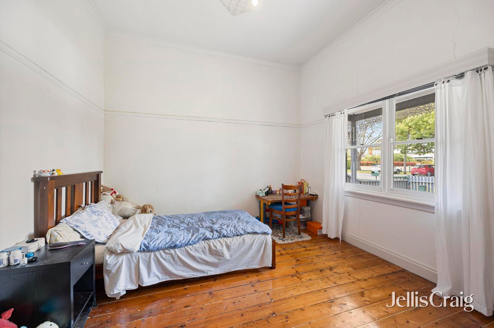 520 Ascot Street South, Redan image 6