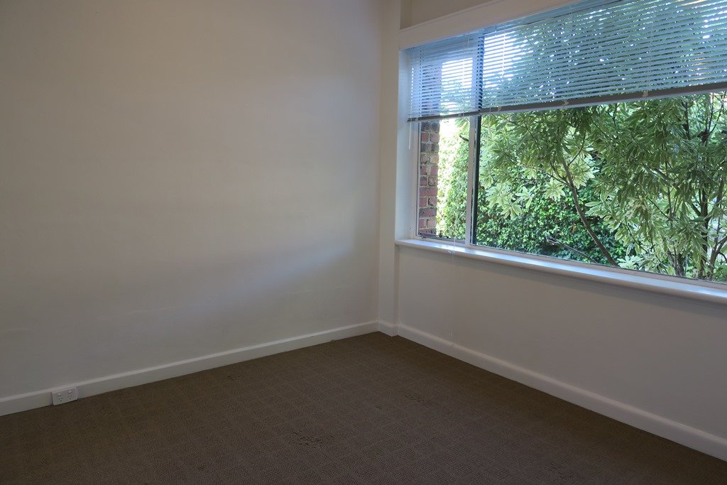 5/20 Chaucer Crescent, Canterbury image 6