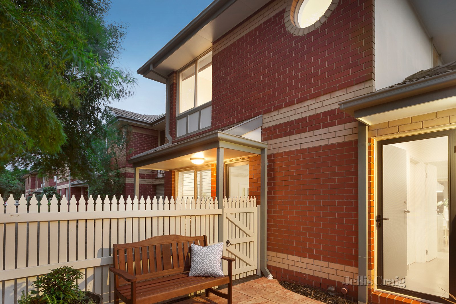 5/20 St Huberts Road, Carnegie image 8