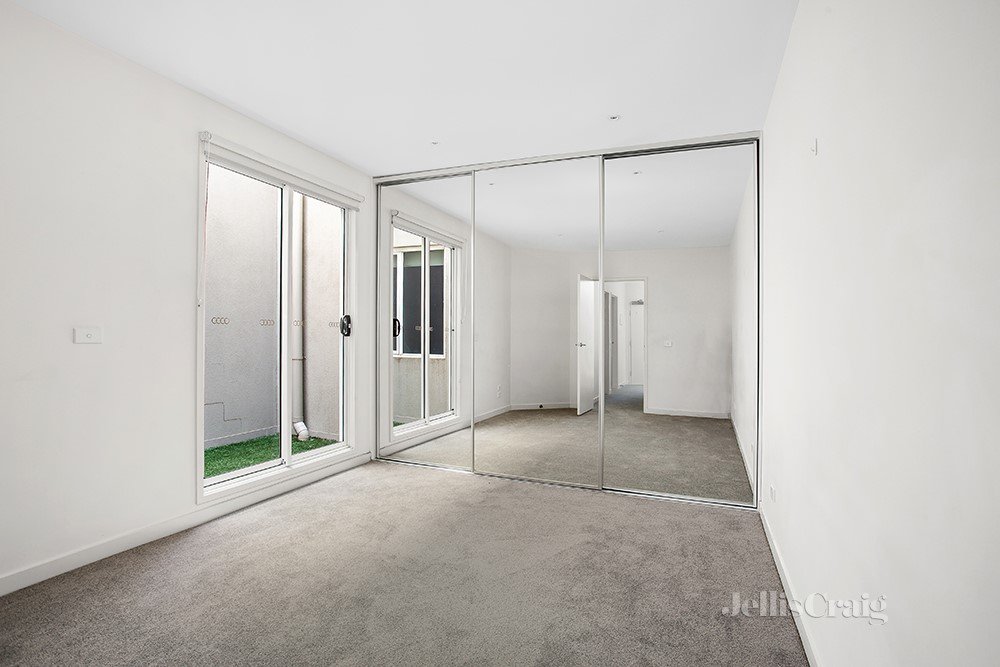 5/200 Albion Street, Brunswick image 4