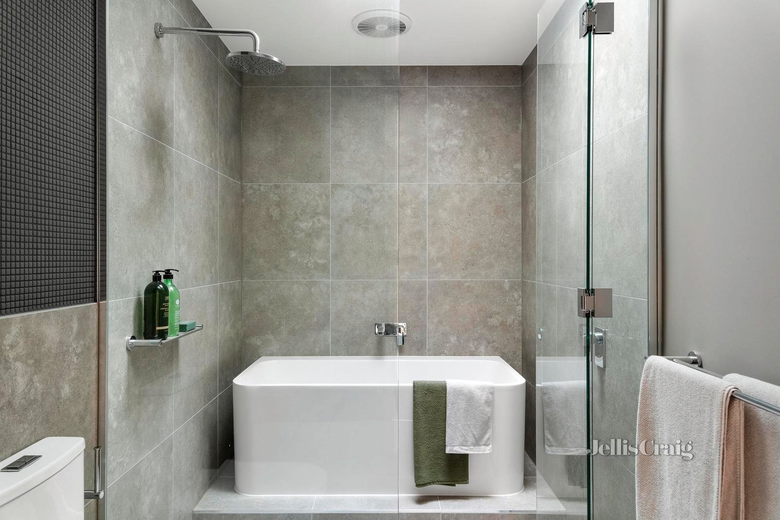 5/202 Mountain View Road, Briar Hill image 11