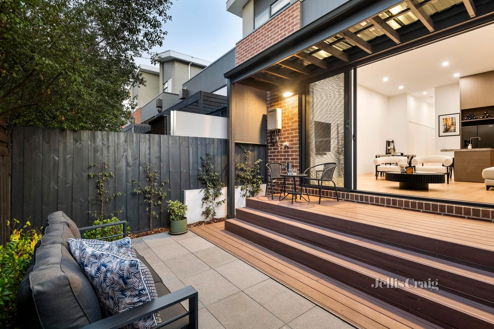 5/202 Mountain View Road, Briar Hill image 17