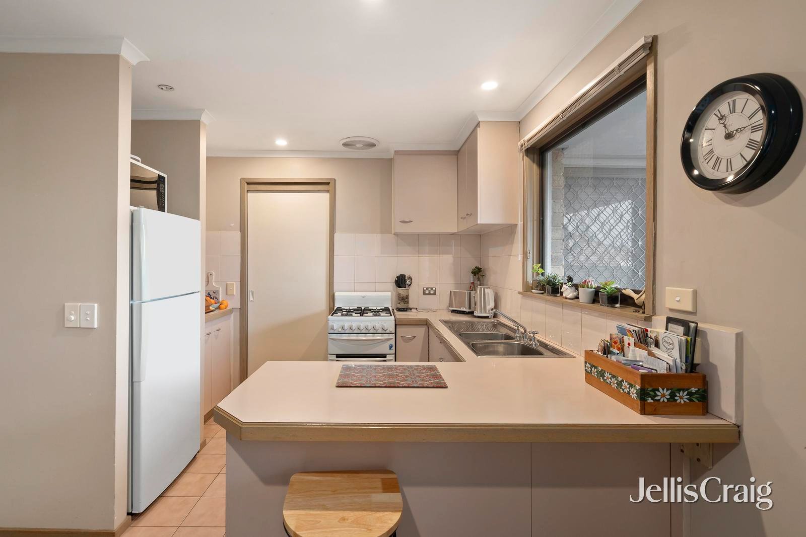 5/21-23 Cutts Avenue, Croydon image 5
