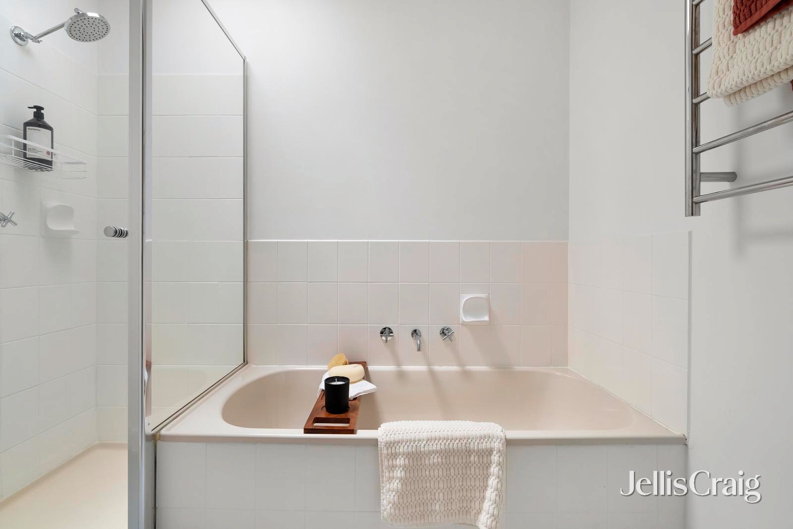 5/21 Alma Street, Lower Plenty image 14