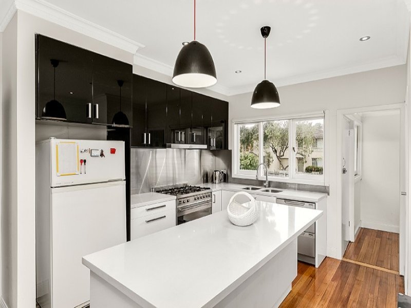 521 Elgar Road, Mont Albert North image 3