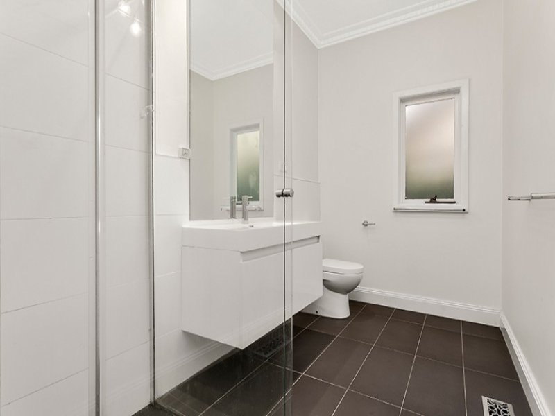 521 Elgar Road, Mont Albert North image 4