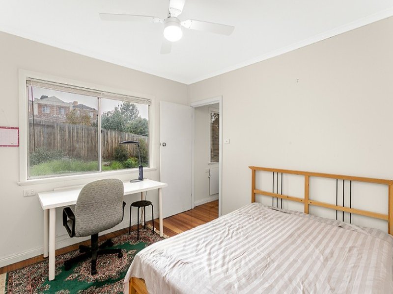 521 Elgar Road, Mont Albert North image 7