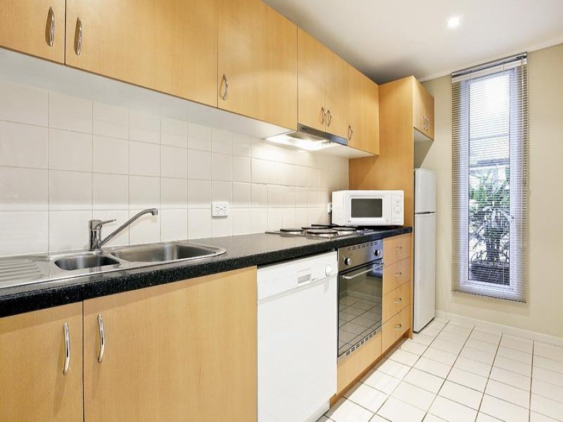 5/21 Park Street, South Melbourne image 5