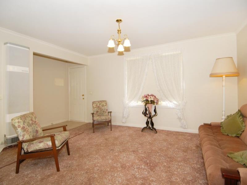 5/211 Boundary Road, Whittington image 6