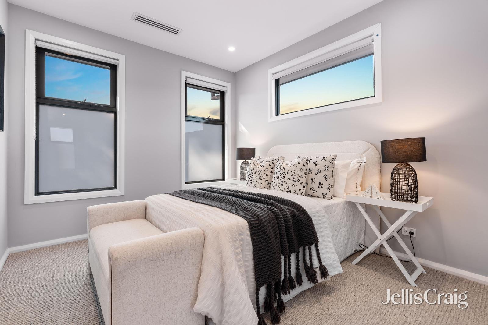 5/215 Highfield Road, Camberwell image 7