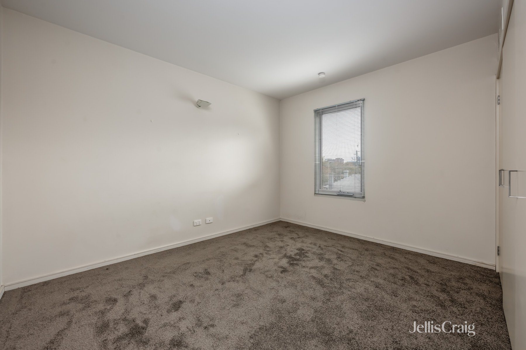5/22 Byron Street, North&nbsp;Melbourne image 5