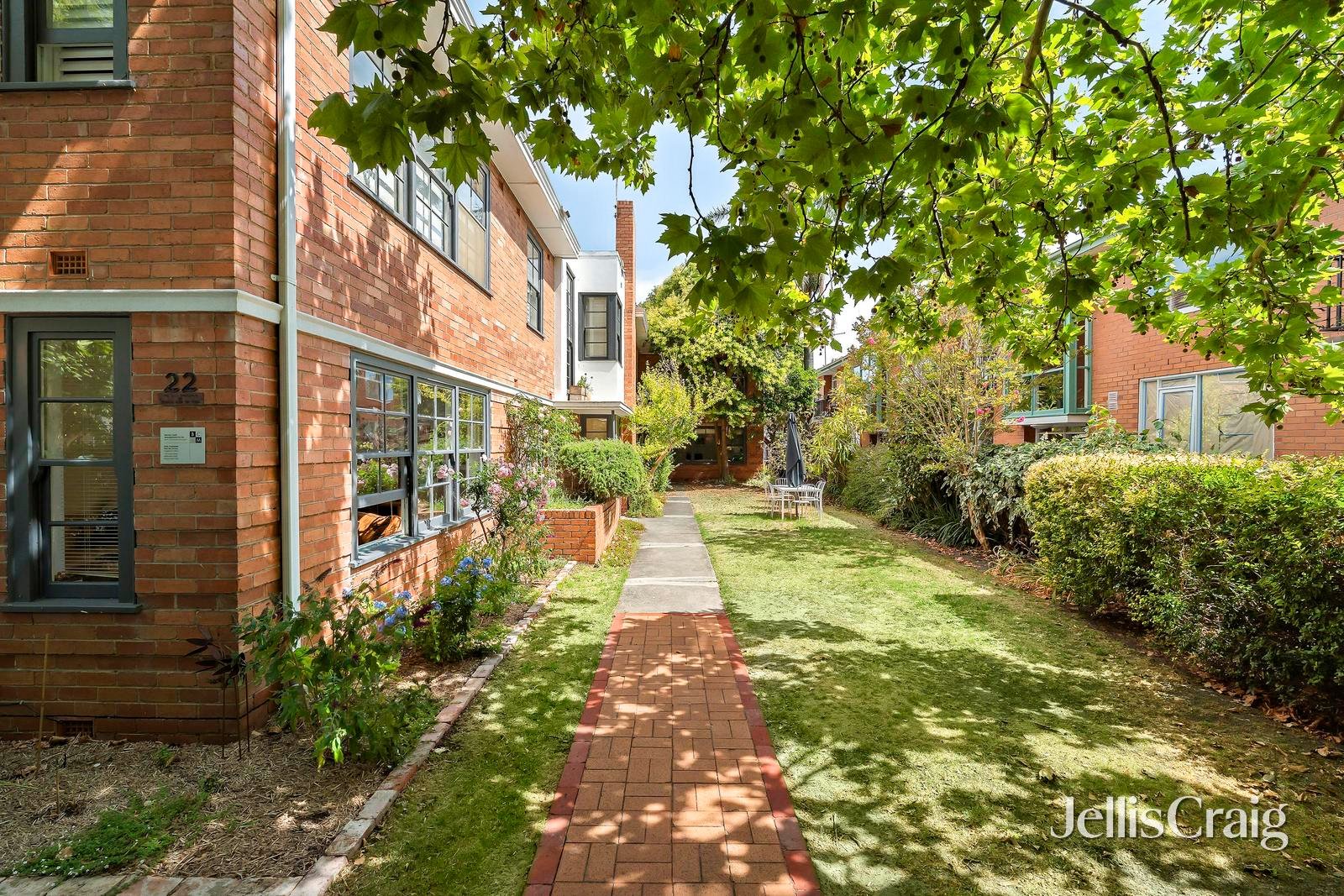 5/22 Pine Avenue, Elwood image 10