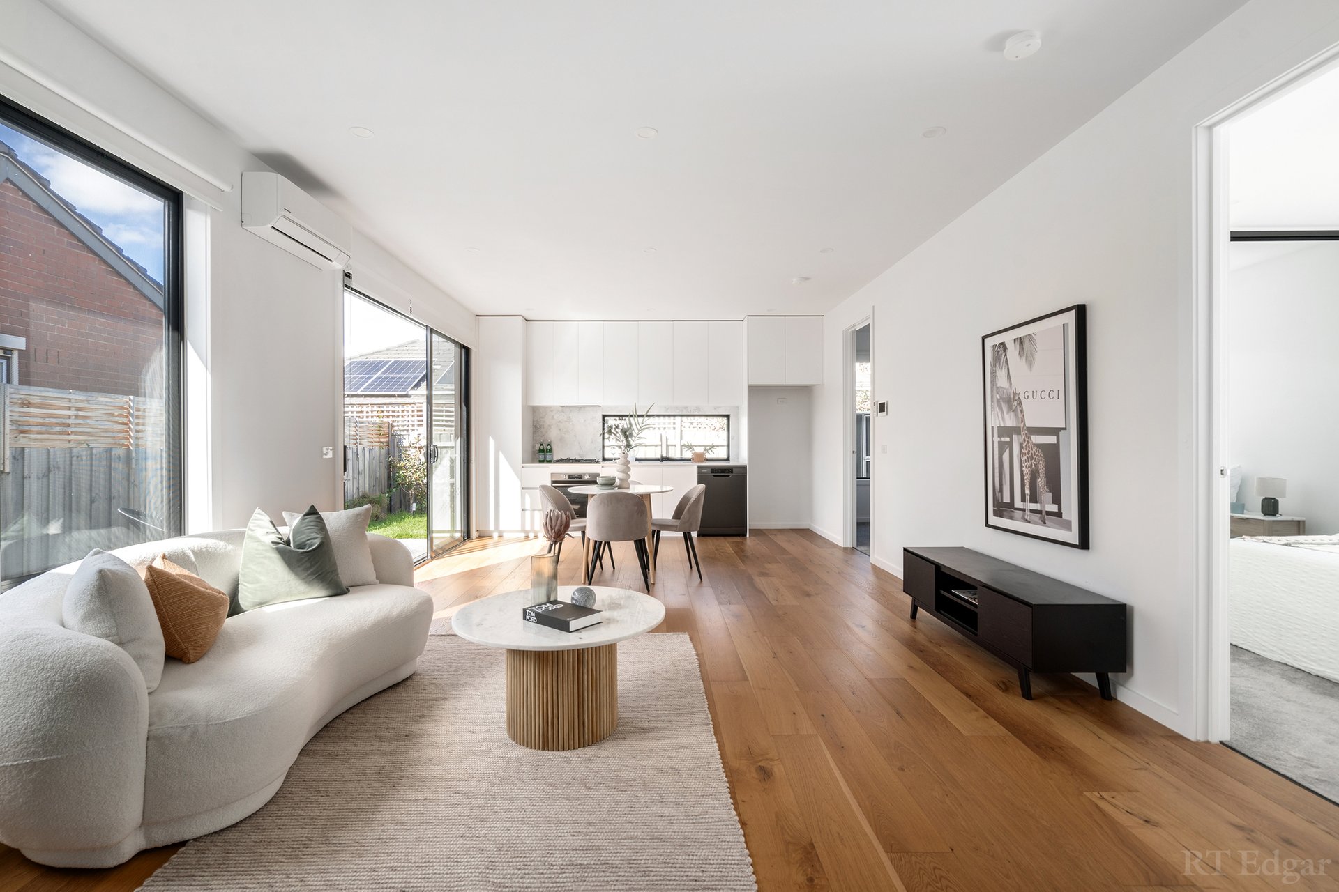 Property Gallery - Main Image