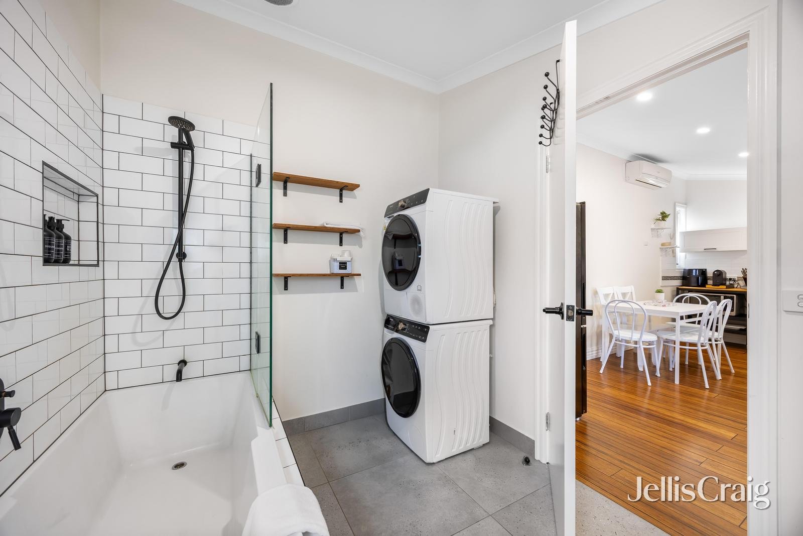 523 Drummond Street South, Redan image 10