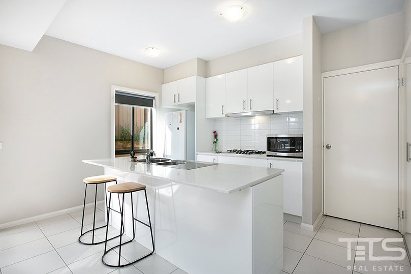 5/23 Outlook Way, Sunbury image 4