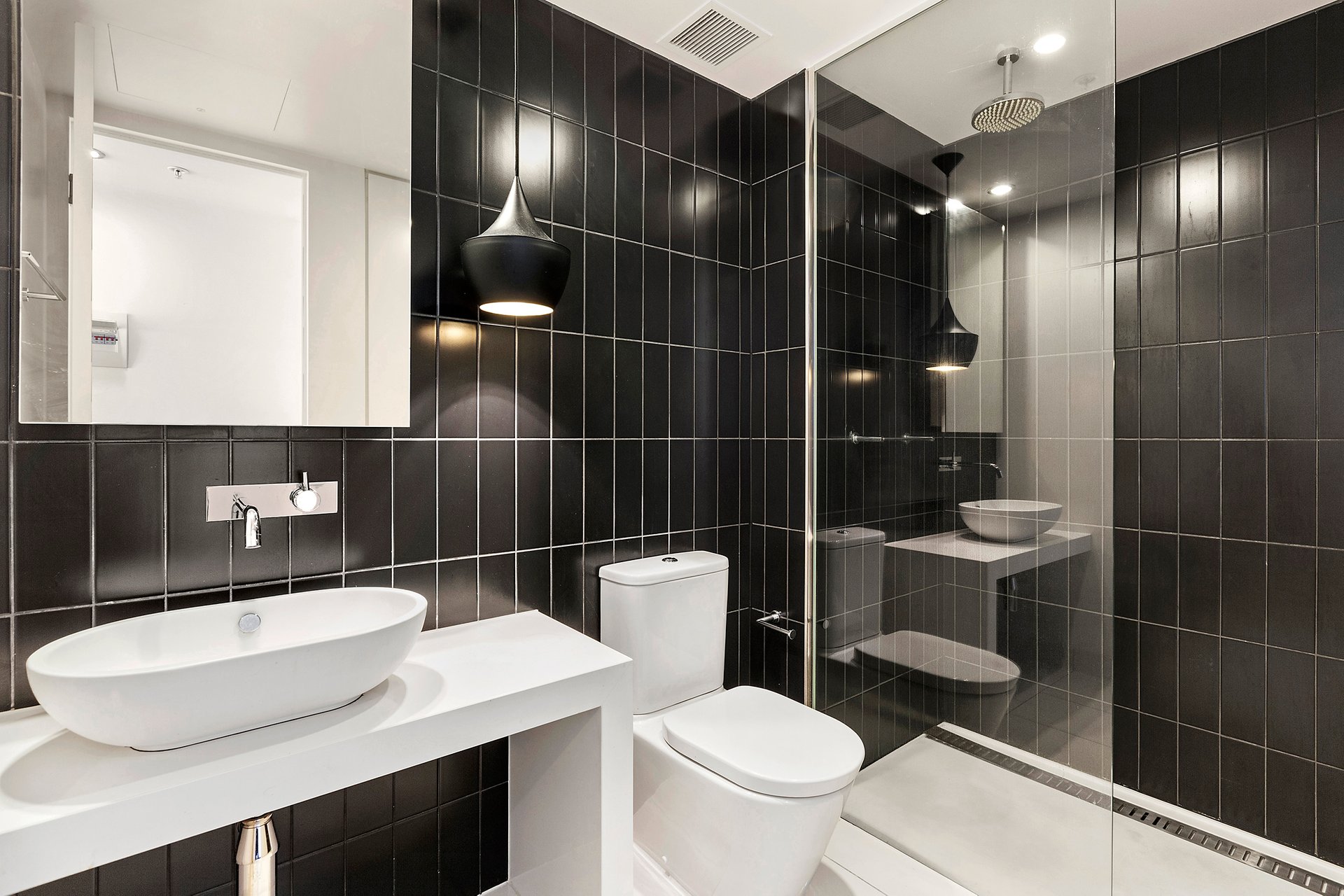 Property Gallery Thumbnail 3
