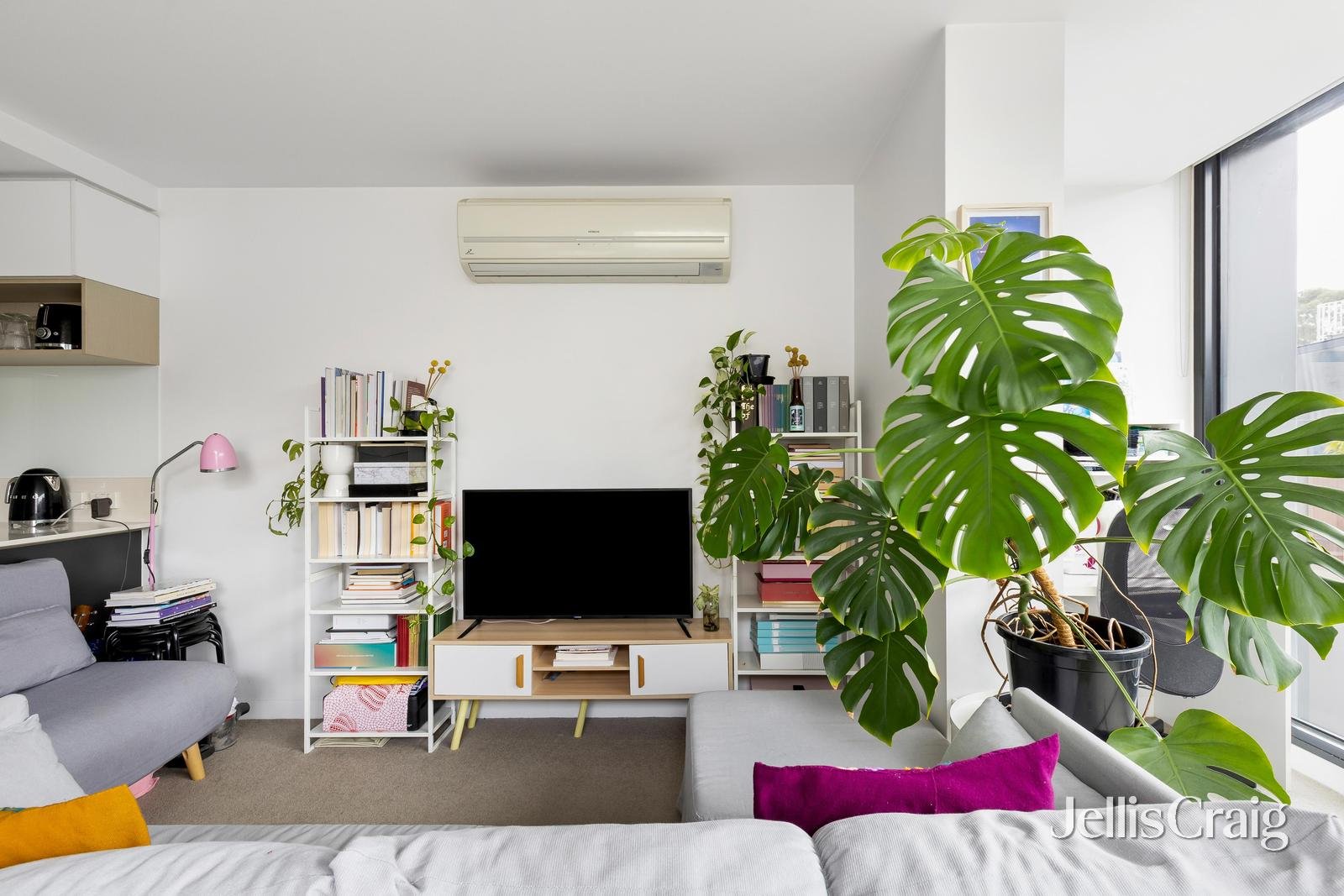 523/311 Burwood Road, Hawthorn image 2