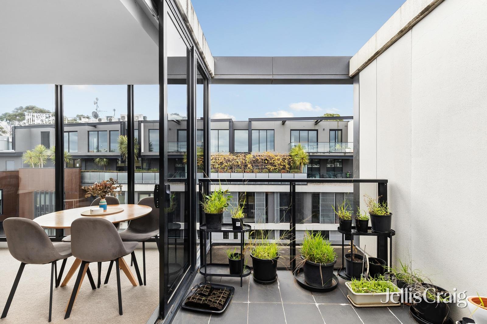 523/311 Burwood Road, Hawthorn image 5