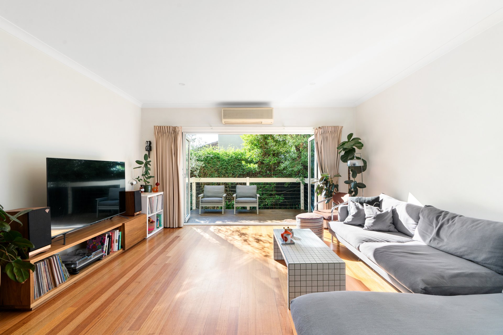 Property Gallery Thumbnail 7